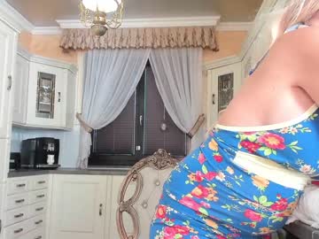 Naked cam girl tunderose image #3906276