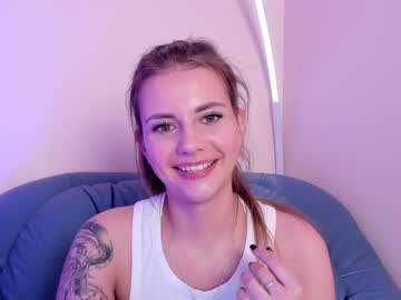 Naked cam girl hustleebabyy image #2819484