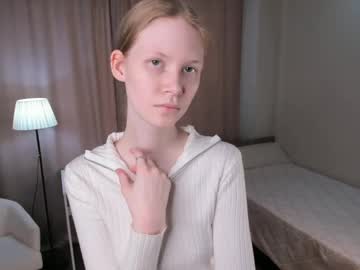 Naked cam girl zarablumer image #4084543