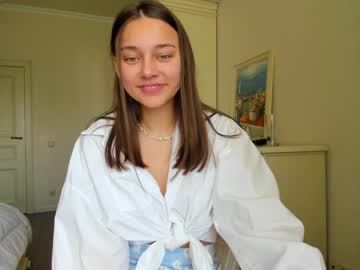 Naked cam girl eleonora_linn image #2207868