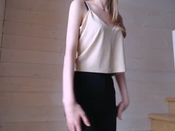 Naked cam girl princess__aurora image #3691702