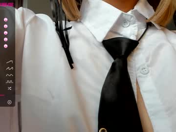 Naked cam girl hee_jin image #1041737