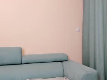 Naked cam girl elaanna image #2343350