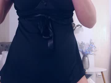 Naked cam girl xnaominashx image #3240846
