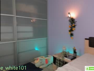 Naked cam girl foxhilary image #1875747