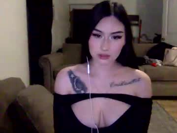Naked cam girl candycane26 image #4039385
