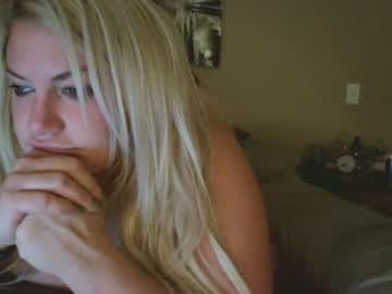Naked cam girl th0se_tits_th0 image #3054162