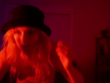 Naked cam girl crimsonxrapture image #496491