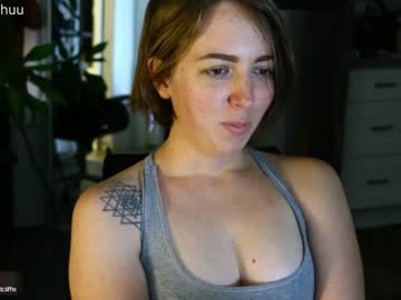 Naked cam girl maeveminx image #1723475