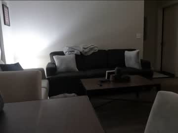 Naked cam couple ari_lovexo image #912281