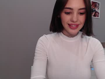 Naked cam girl angella_kleee image #1496501