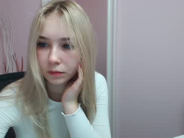 Naked cam girl lila_page image #1152597
