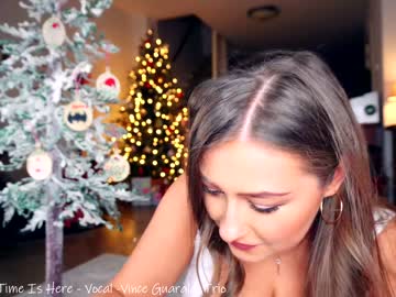 Naked cam girl x_lily_x image #725292