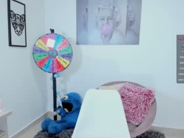 Naked cam girl missniley image #2504526