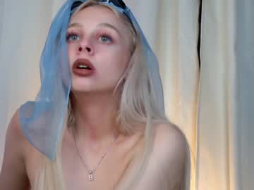 Naked cam girl shycinderella image #349840