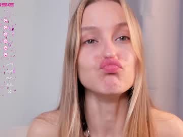 Naked cam girl tinaaarpp image #3341129