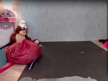 Naked cam girl monkeylina image #482587