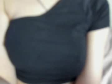 Naked cam girl bonny_bigboobs image #431845