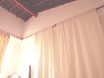 Naked cam girl kendalltyler image #2490597