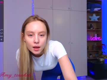 Naked cam girl amy_touch image #3906217