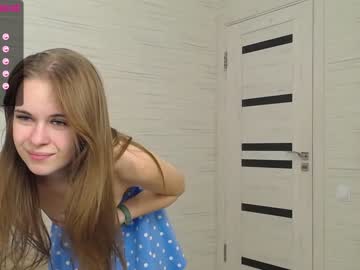 Naked cam girl olivia_nikolson image #1829409