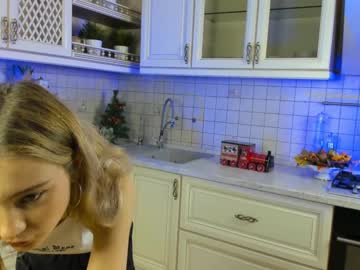 Naked cam girl roseholloway image #3971112