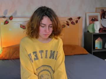 Naked cam girl nalaray image #3616587