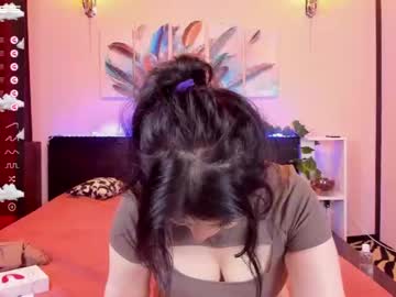 Naked cam girl sharlotte_gilbi image #2183243