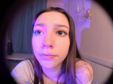 abigailkeira naked cam
