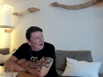 Naked cam couple thedarksideoflive image #1908794