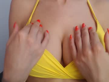 Naked cam girl eat_mee_out image #2058569