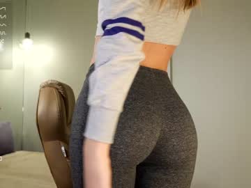 Naked cam girl ronny_ponny image #3113741