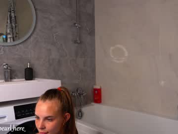 Naked cam girl kalisa_pearl image #2093974