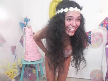 Naked cam girl makayla77 image #2899209