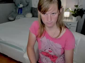 Naked cam girl kathlyn_heath image #2280662