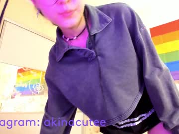 Naked cam girl akino_17 image #514559