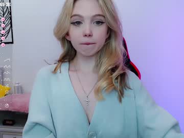 Naked cam girl small_blondee image #3815654