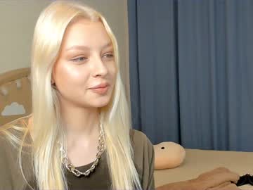 Naked cam girl icyprincesss image #67873