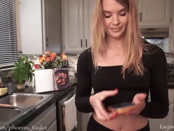 Naked cam girl phoenix_taylor image #3724657