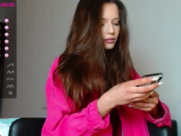 Naked cam girl isia_slay image #1483610