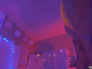 Naked cam girl finleyfae image #2181422