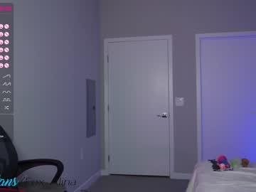 Naked cam girl fox_alina image #3649571