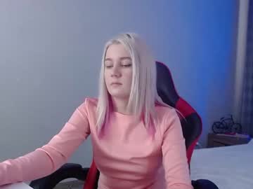Naked cam girl molly_barbie image #1774250