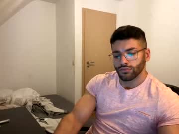 Naked cam man rogan1604 image #779460