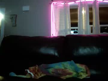 Naked cam couple leo_lady_8675309 image #165635