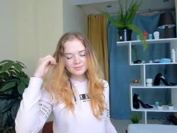 Naked cam girl katherine_hi image #3941354