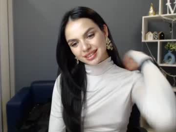 kiss_kelly naked cam