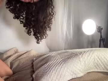 Naked cam girl annareyle image #1270083