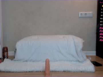 Naked cam girl loonyko image #762096