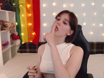 Naked cam girl nina_istra image #132122